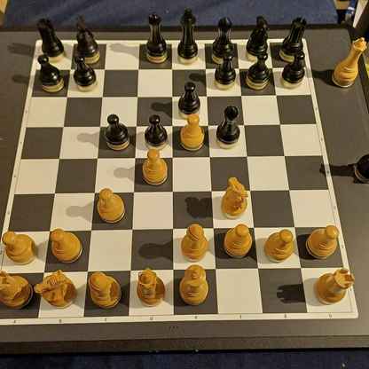 Advanced Smart Chessboard